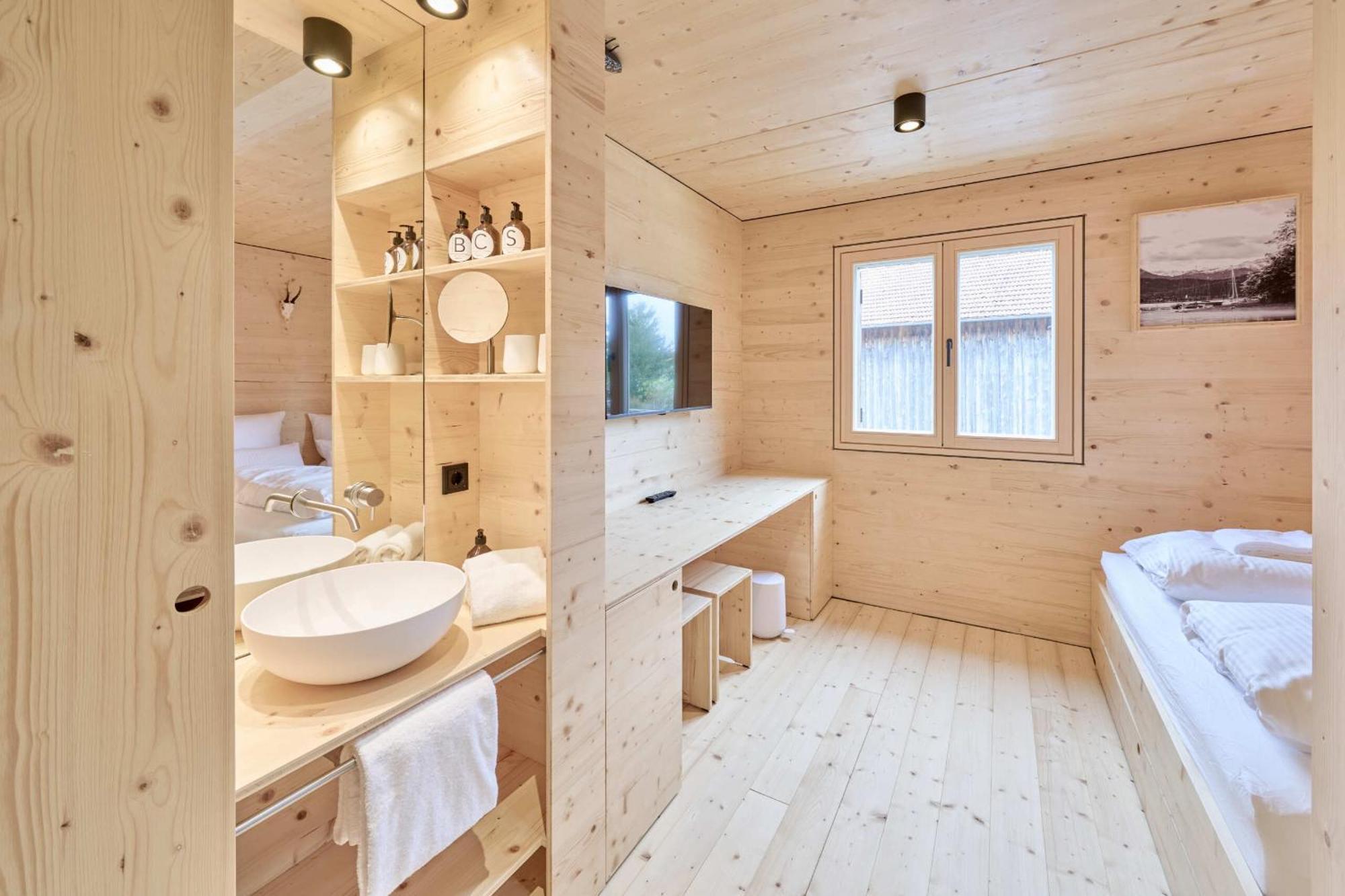 Chalets Lara & Louise Rieden Room photo